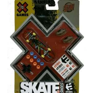   Games   Etnies Fingerboard Skate & Shoes  Model P3910 Toys & Games